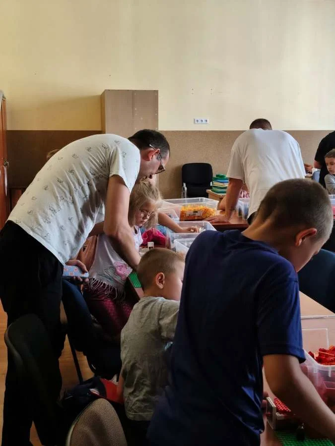 Zabrze: Dzieci budowały z finalistą „LEGO Masters” / fot. MBP