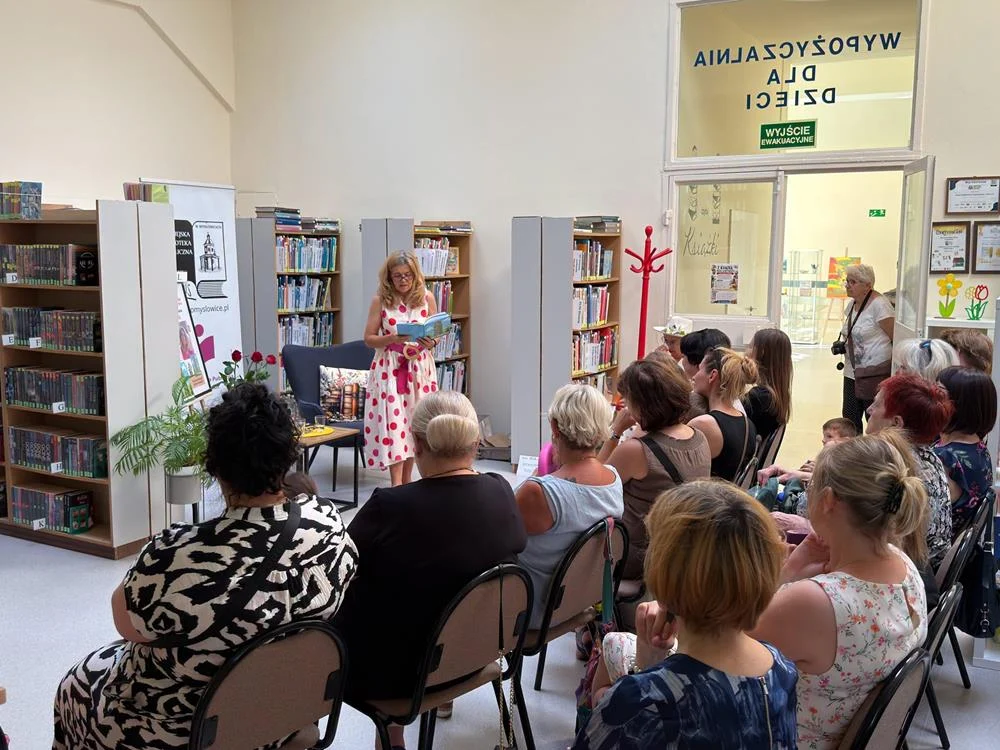 Pani Bajka odwiedziła Mysłowice. Spotkanie z Marią Inglot-Gonerą w bibliotece