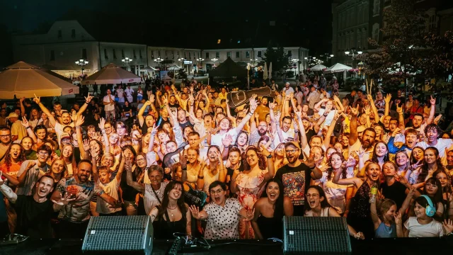 Ponad 100 osób na scenie i mocny start Letniego Grania w Mikołowie