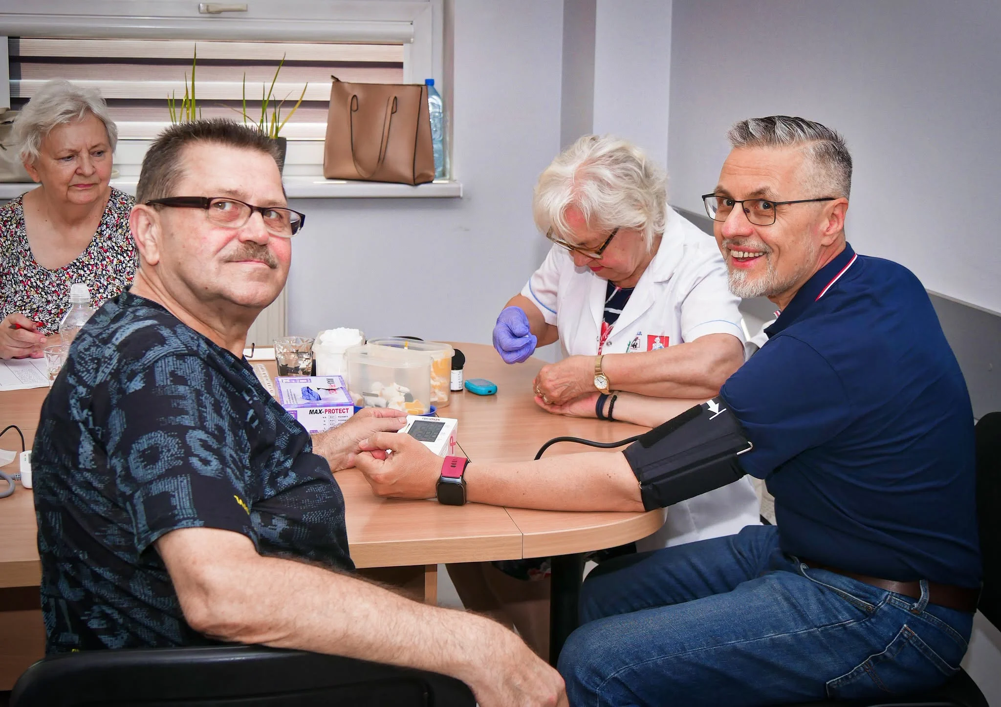 Kilka minut dla zdrowia. Pracownicy starostwa w Mikołowie skorzystali z badań
