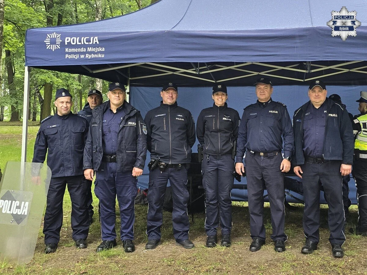 Dzieci poznały pracę policjantów. Rodzinny festyn w Czerwionce pełen atrakcji (8)