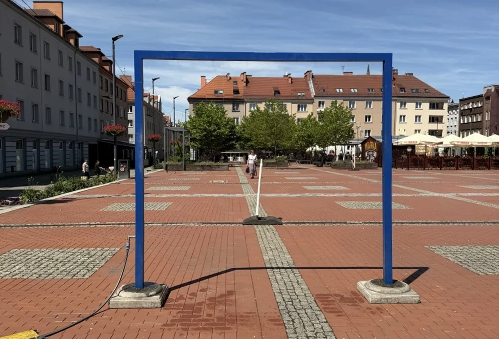 Wodne kurtyny wróciły do Bytomia. Tu można ochłodzić się w upalne dni