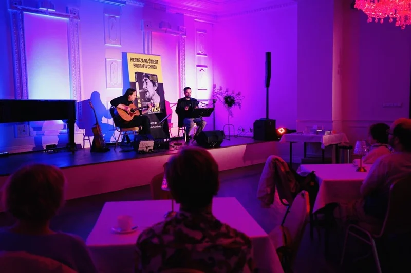 Koncert-Ludzie-Chrisa-w-SCK-Zameczek