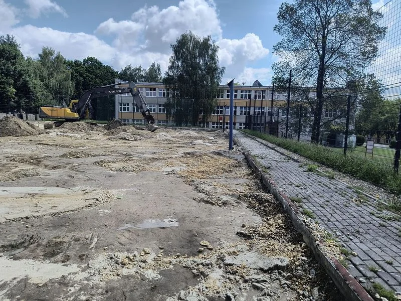 Modernizacja boiska przy ZSP nr 2. Finał prac zaplanowano na sierpień (2)
