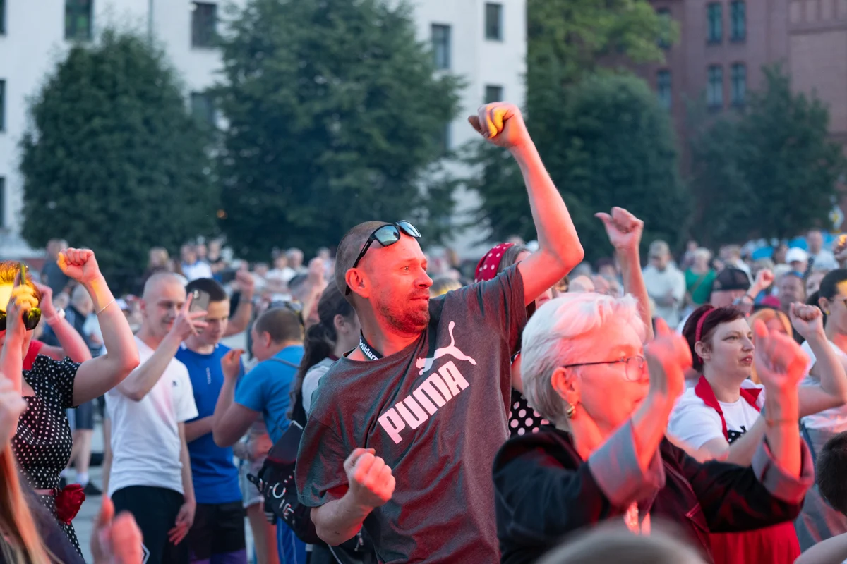 Rynek w Nowym Bytomiu zamienił się w parkiet. Tak Ruda Śląska świętowała Święto Herbu / fot. Marek Faber
