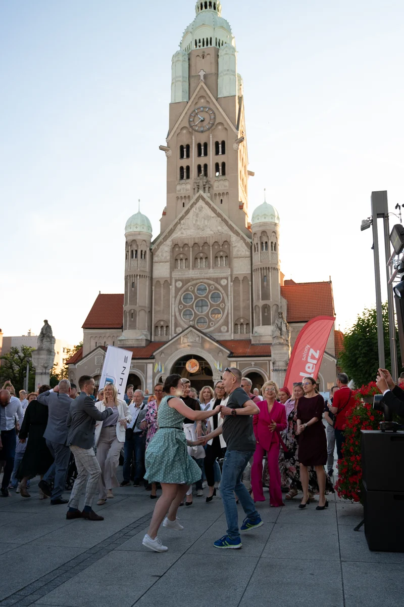 Rynek w Nowym Bytomiu zamienił się w parkiet. Tak Ruda Śląska świętowała Święto Herbu / fot. Marek Faber