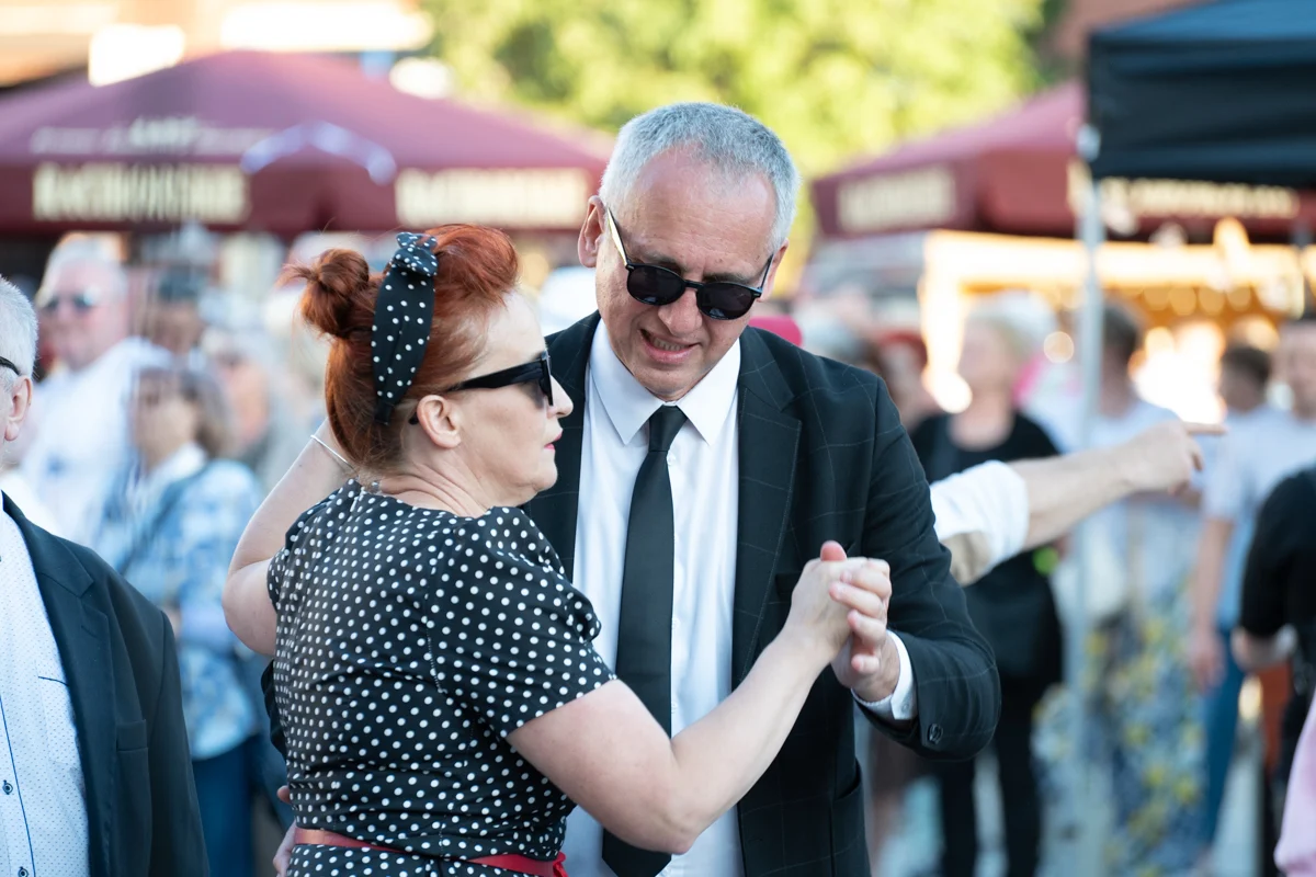 Rynek w Nowym Bytomiu zamienił się w parkiet. Tak Ruda Śląska świętowała Święto Herbu / fot. Marek Faber