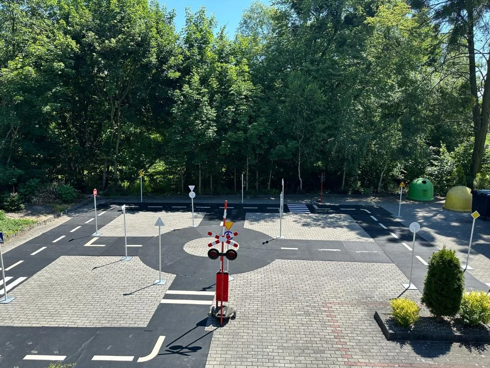Praktyczna lekcja na drodze. Tak uczniowie przygotowywali się do karty rowerowej