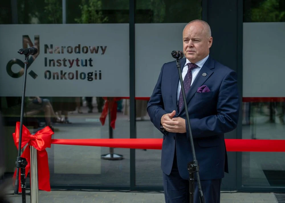 Przełomowa inwestycja w gliwickiej onkologii. Otwarto oddział terapii izotopowej (1)