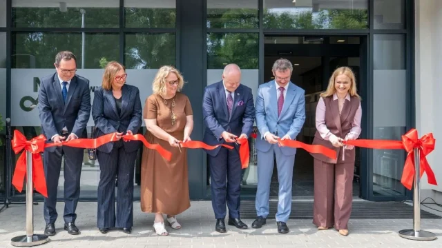 Przełomowa inwestycja w gliwickiej onkologii. Otwarto oddział terapii izotopowej