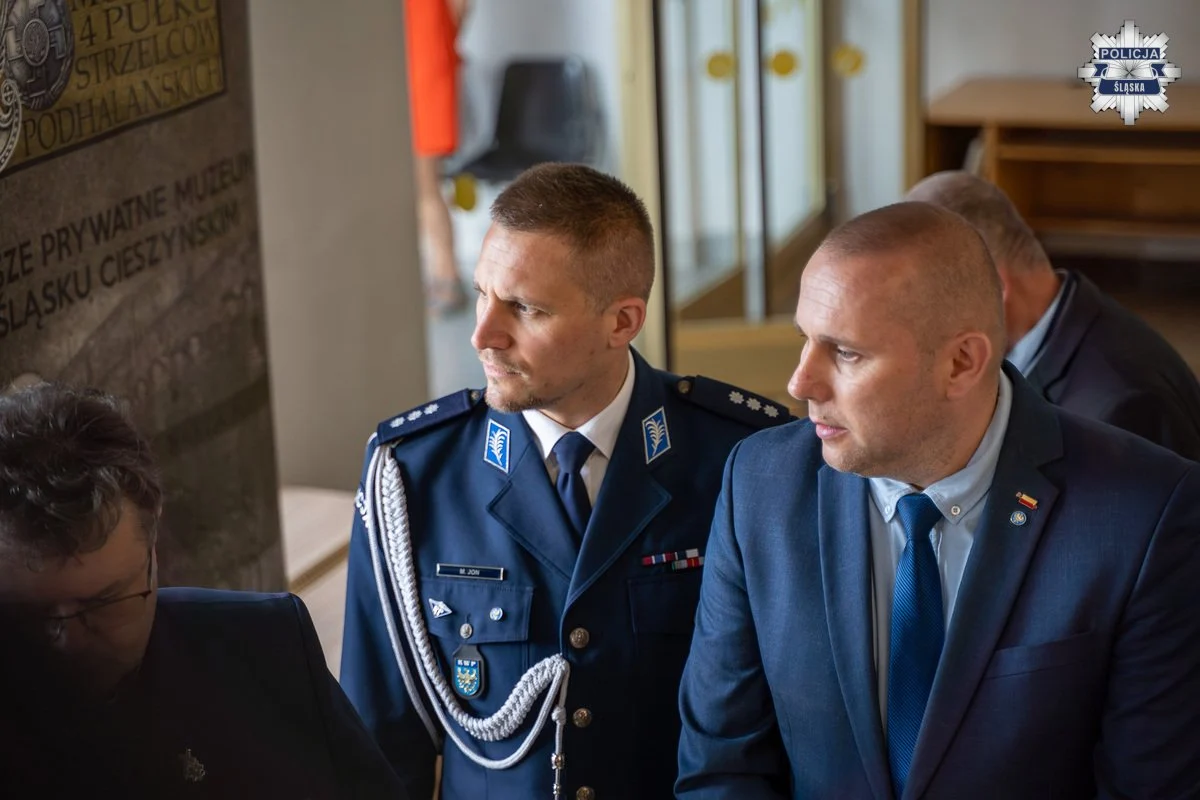 Śląska Policja oddała hołd swojej historii. W Katowicach uczczono 104. rocznicę /fot. Śląska Policja