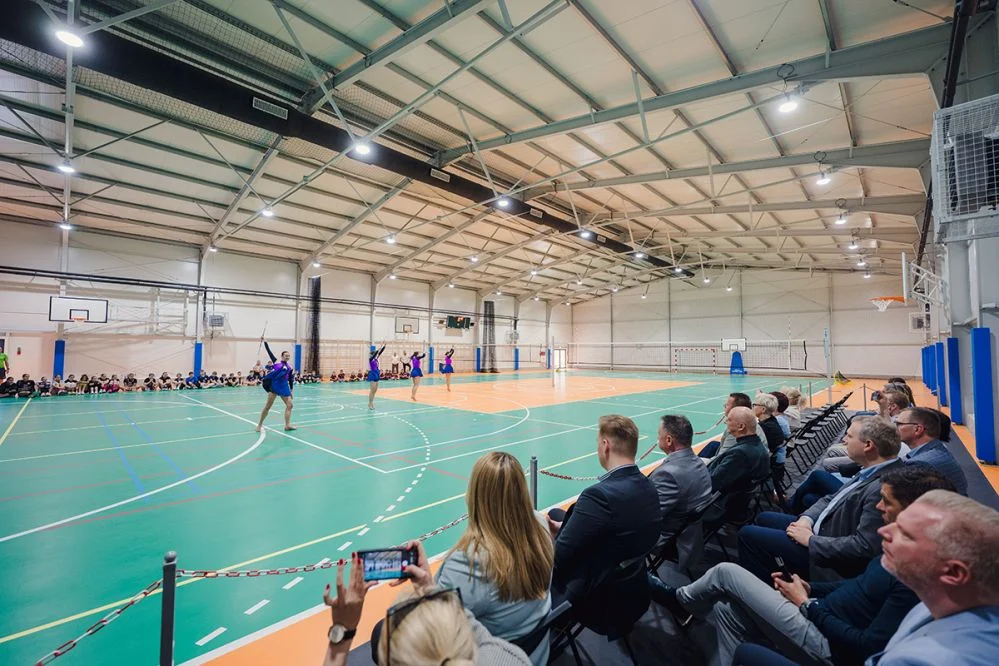 Sportowa inwestycja za ponad 7,3 mln zł. Uczniowie ZSS mają nowoczesną halę /fot. Wojciech Mateusiak /UM