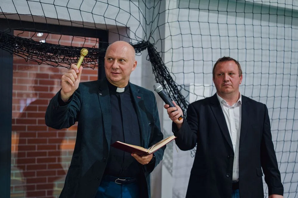 Sportowa inwestycja za ponad 7,3 mln zł. Uczniowie ZSS mają nowoczesną halę /fot. Wojciech Mateusiak /UM