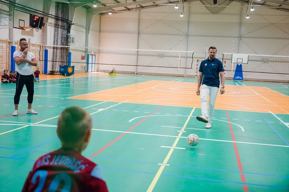 Sportowa inwestycja za ponad 7,3 mln zł. Uczniowie ZSS mają nowoczesną halę /fot. Wojciech Mateusiak /UM