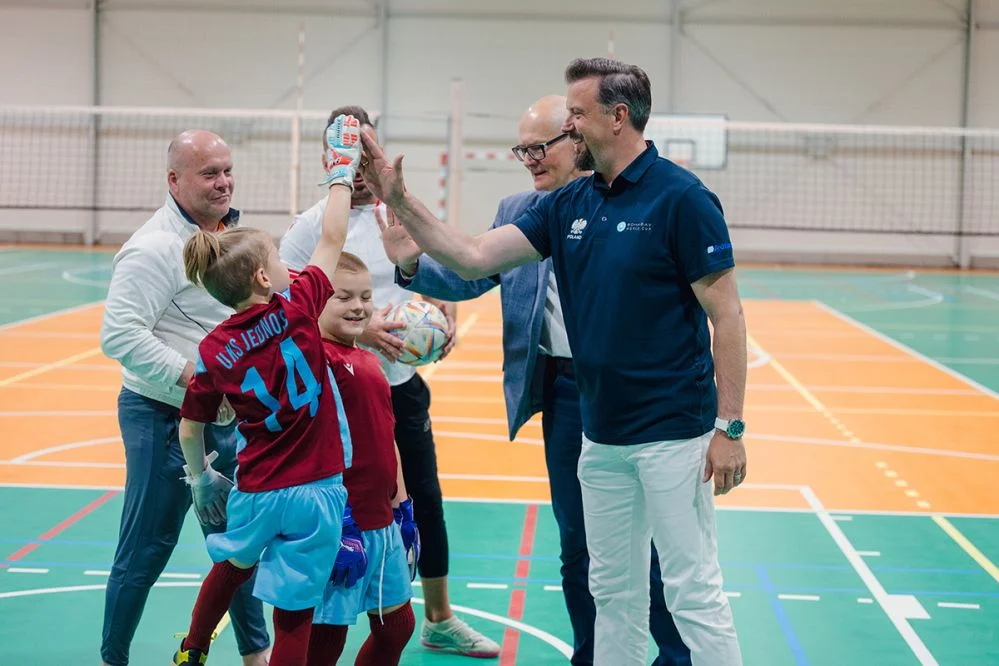 Sportowa inwestycja za ponad 7,3 mln zł. Uczniowie ZSS mają nowoczesną halę /fot. Wojciech Mateusiak /UM