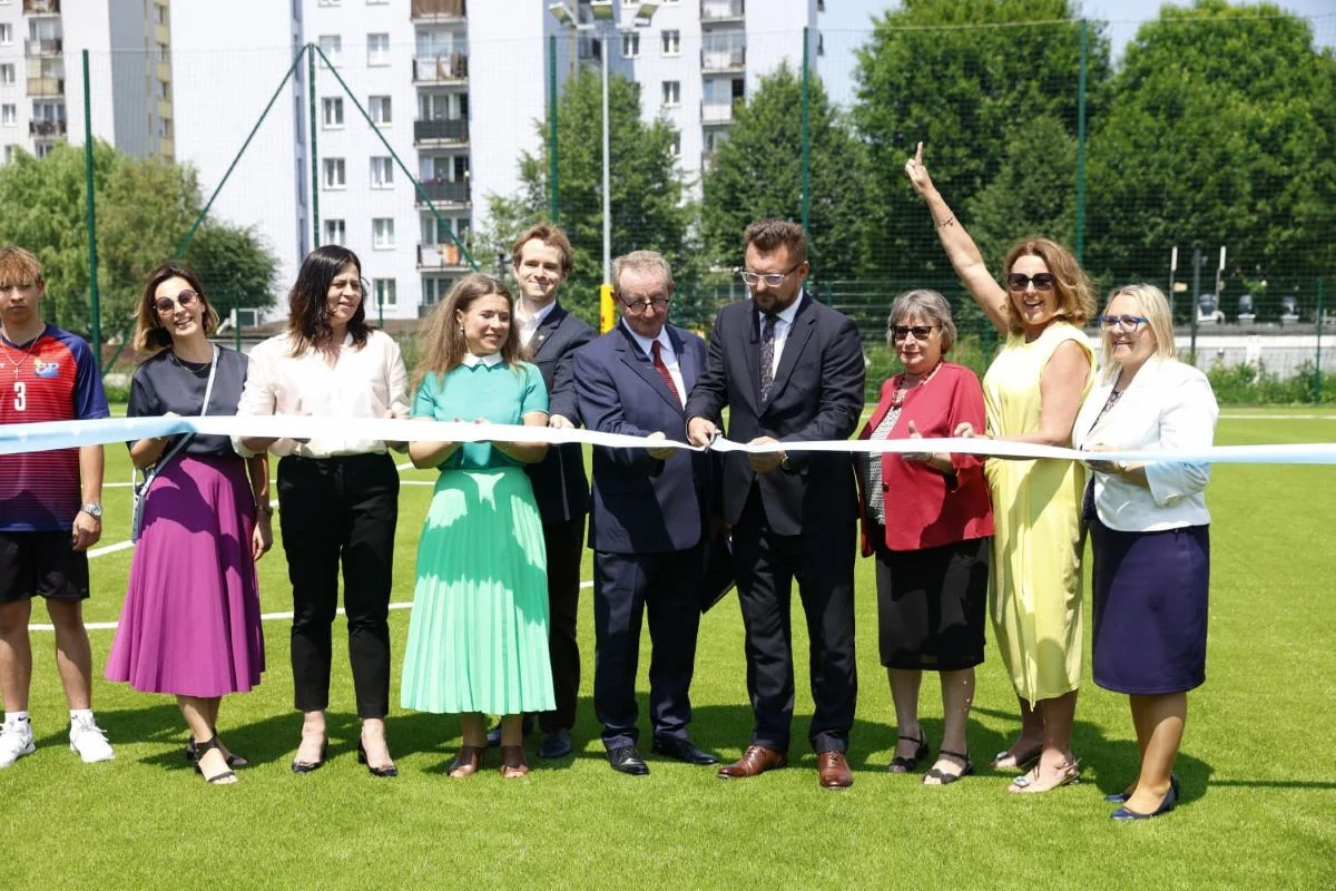 Giszowiec z nowym kompleksem sportowym. Boiska przy SP 54 po modernizacji