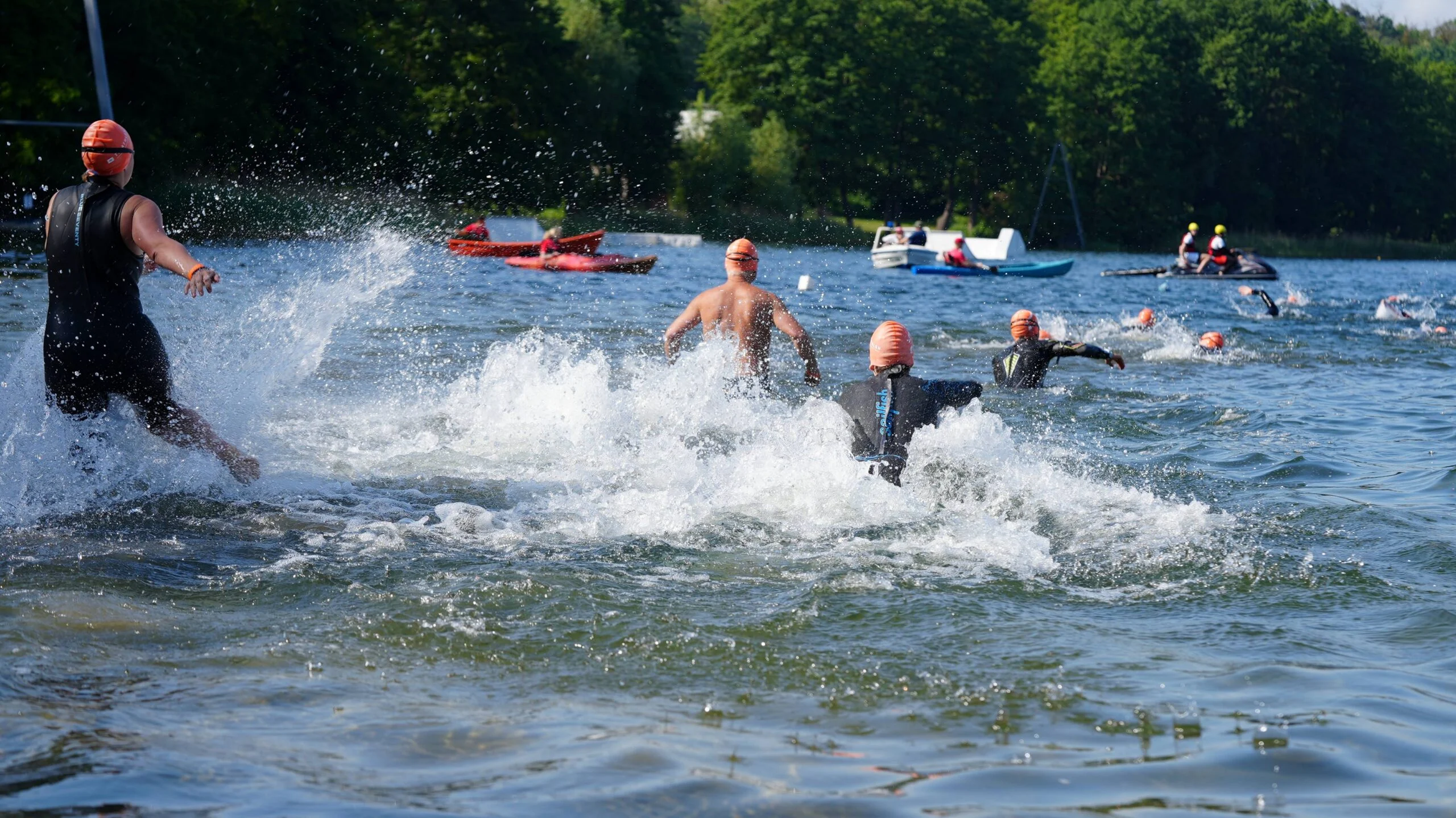 Złoto dla Siemianowic! Michał Lisieński triumfuje w JBL Triathlon Sieraków 2026 (6)