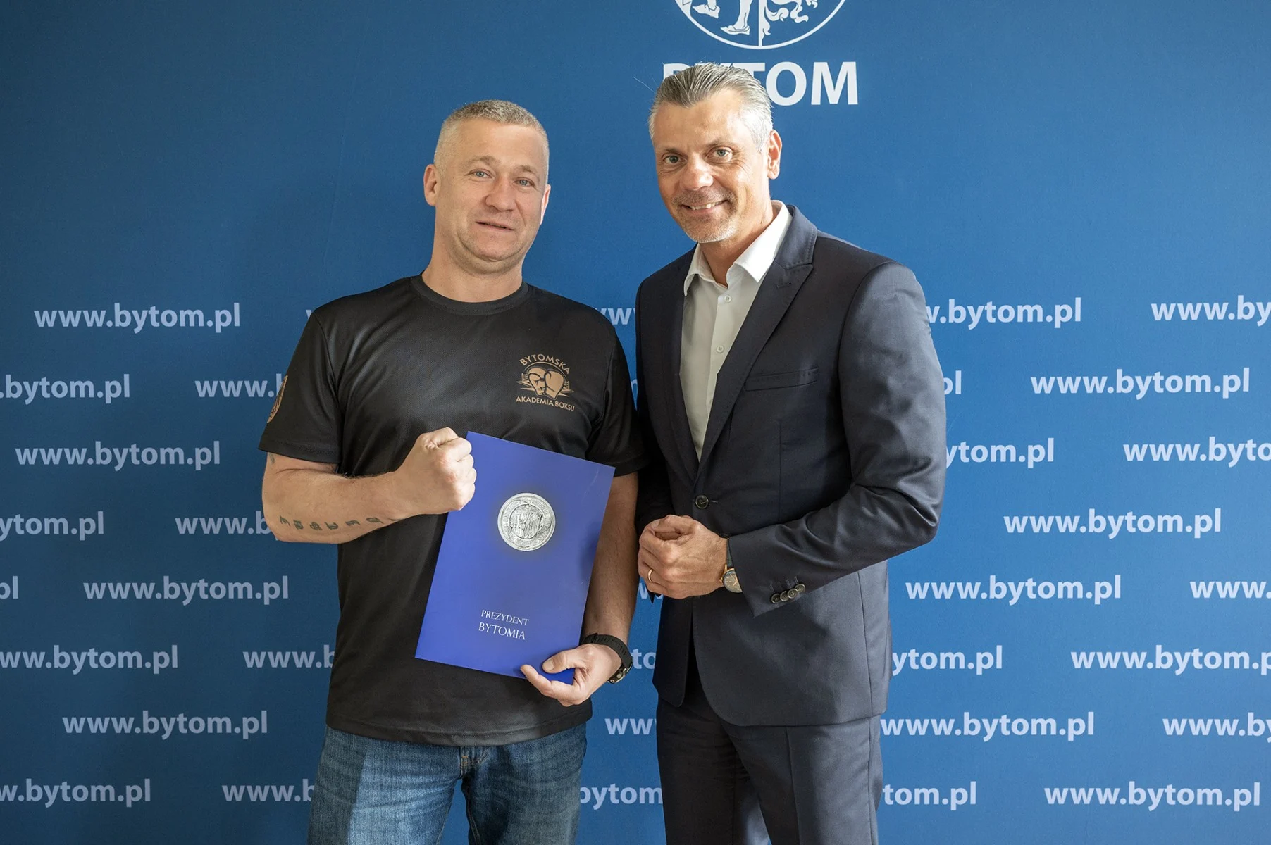 Prezydent Bytomia pogratulował sukcesów zawodniczkom Bytomskiej Akademii Boksu / fot. UM Bytom