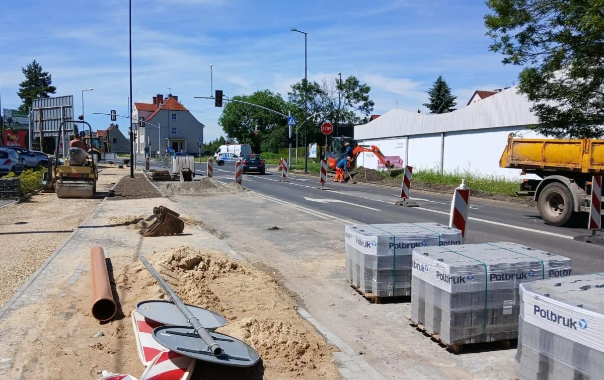 Droga pieszo-rowerowa przy ul. Edisona prawie gotowa. Będą kolejne prace