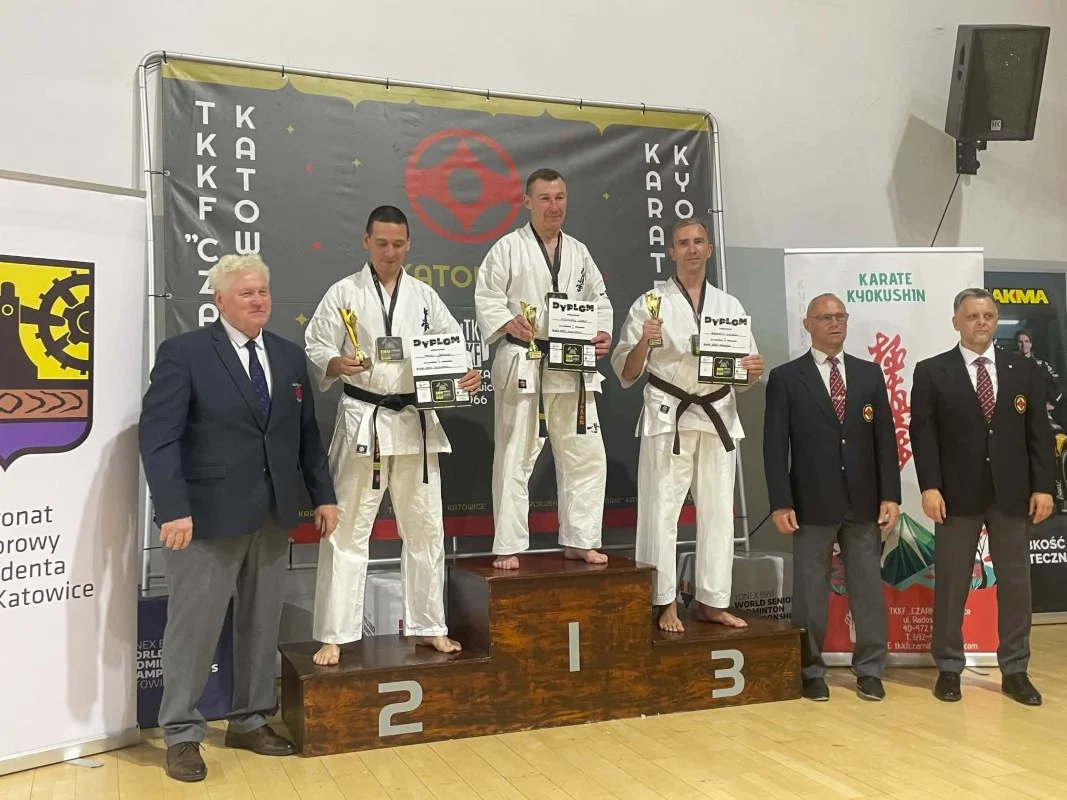 Chorzowscy karatecy z medalami! Świetny występ na turnieju w Katowicach
