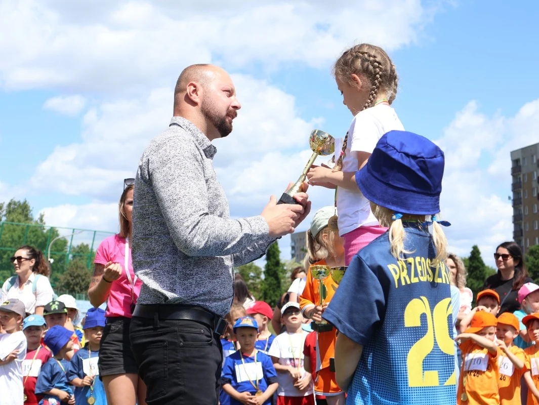 82 przedszkolaków na bieżni. Chorzów pokazał sportową energię najmłodszych