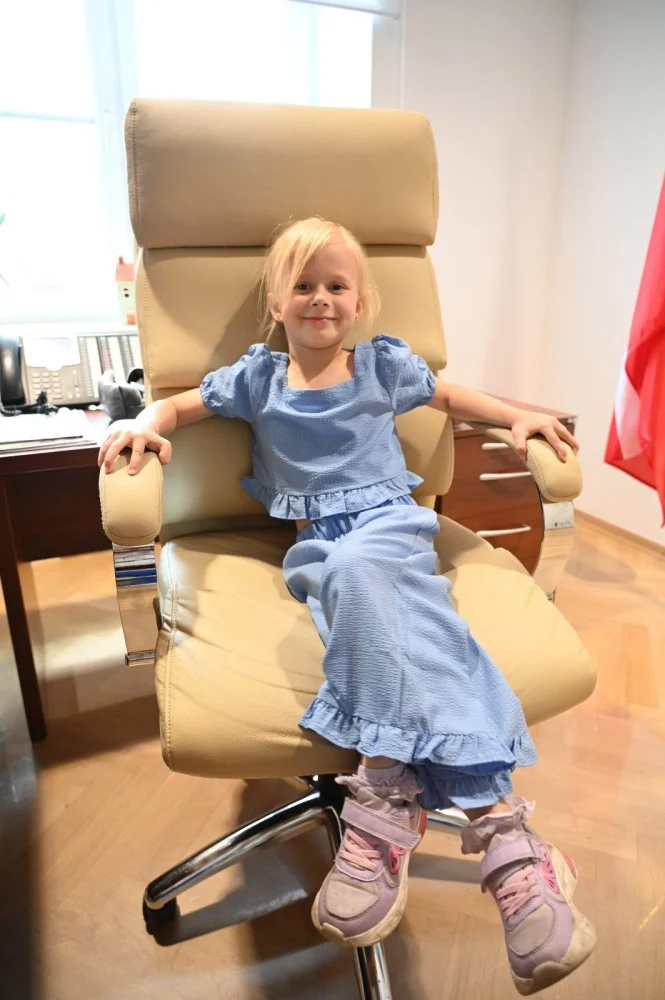 6-letnia Zosia rządziła Rudą Śląską. Była dziecięcą prezydent miasta / fot. FB Michał Pierończyk