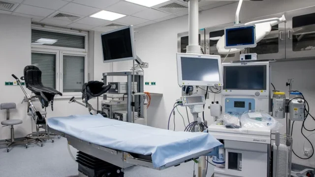 Otwarcie zmodernizowanych oddziałów w Wojewódzkim Szpitalu Specjalistycznym nr 2 w Jastrzębiu-Zdroju