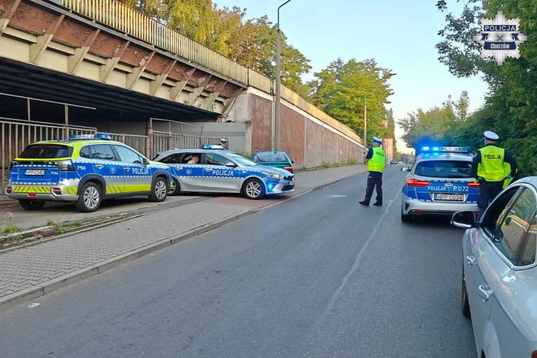 Chorzów: Sześciu kierujących zatrzymanych podczas porannych kontroli / fot. KMP Chorzów