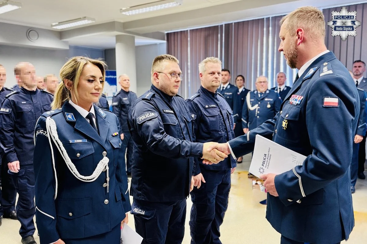 Uroczysta zbiórka połączona z obchodami Narodowego Dnia Powstań Śląskich / fot. KMP Ruda Śląska