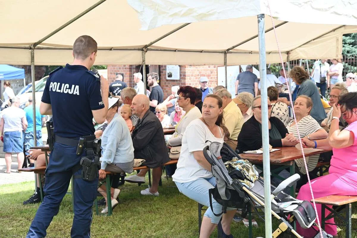 Nad wodą, na drodze i w sieci. Wakacyjne lekcje bezpieczeństwa w Rudzie Śląskiej