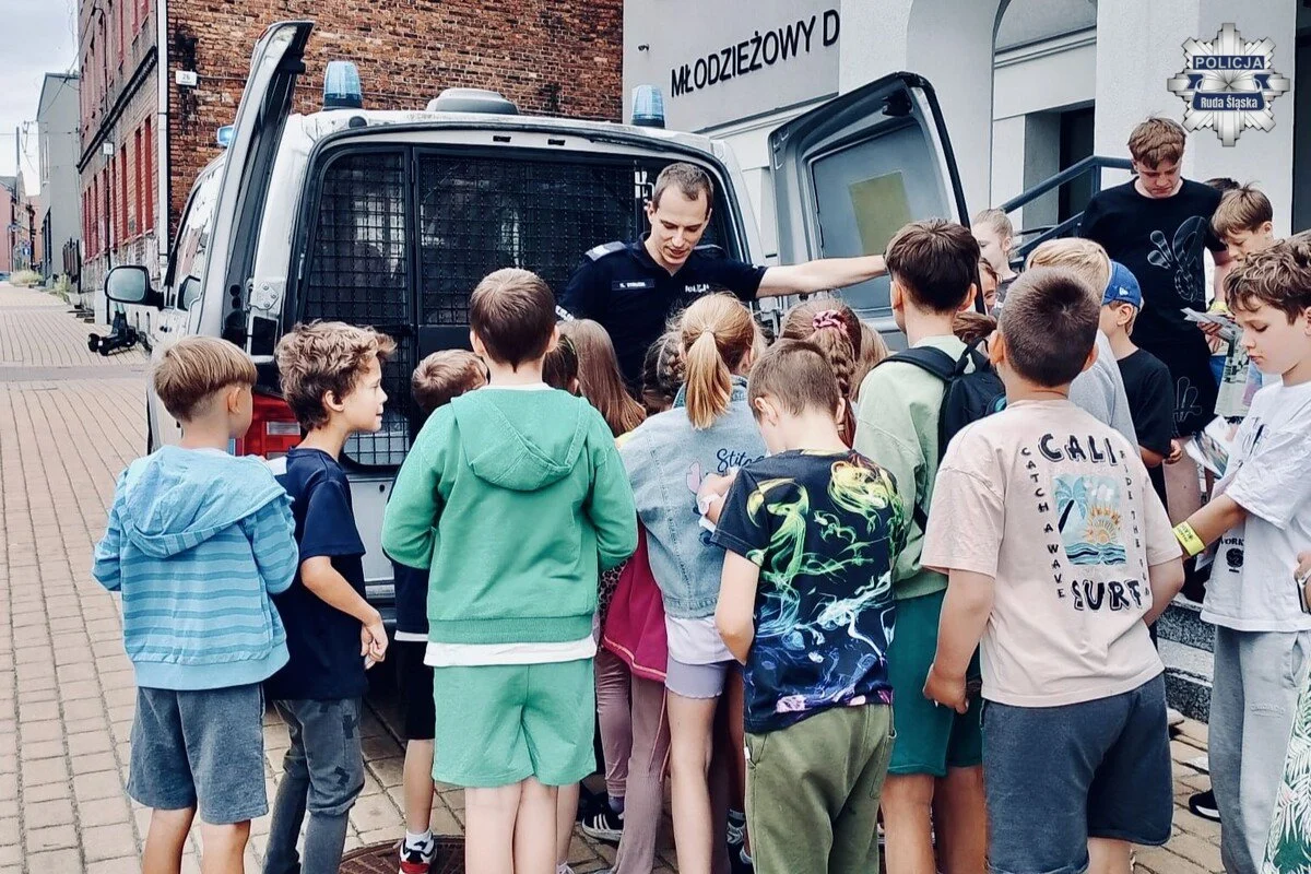 Wakacyjne lekcje bezpieczeństwa / fot. KMP Ruda Śląska