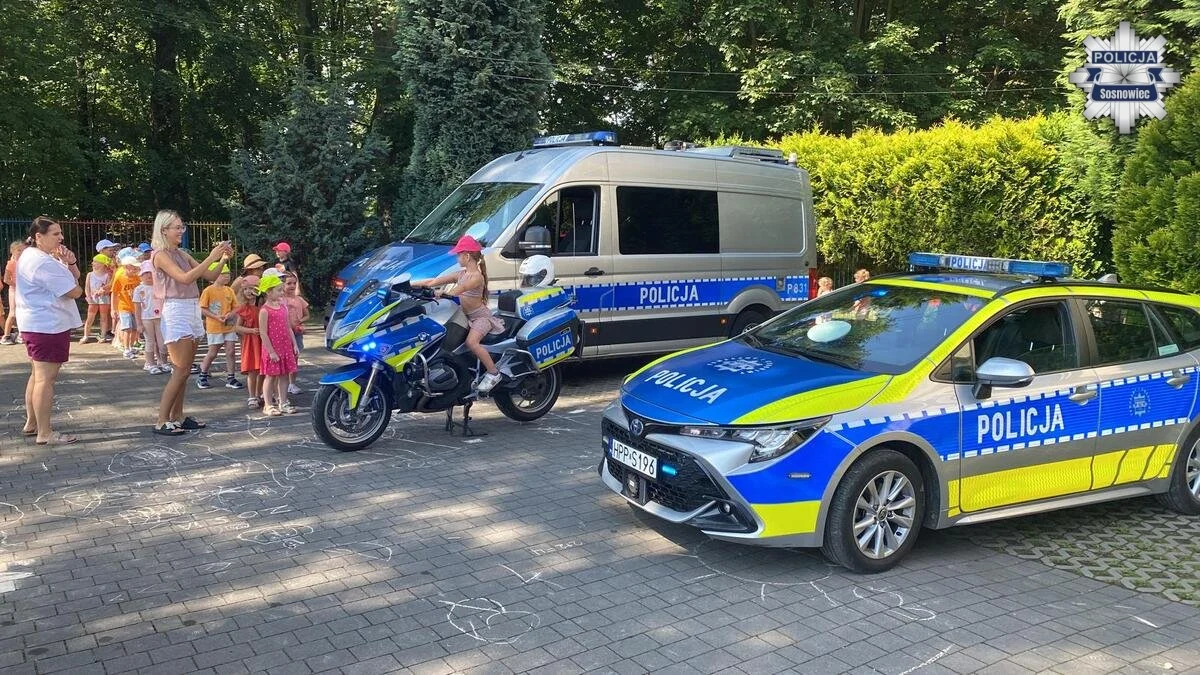 Policjanci z wizytą w "Akademii Pana Kleksa"