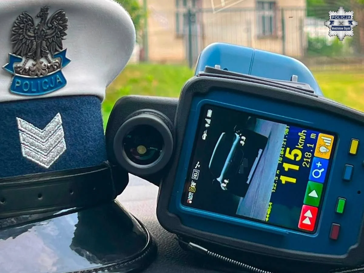 51-latek stracił prawo jazdy w Połomii. Był poszukiwany przez sąd