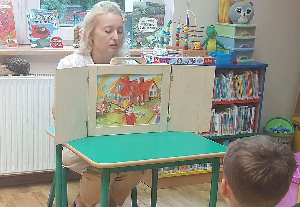 „Czytusiowe poranki” w Orzeszu. Biblioteka zaprasza dzieci na wakacyjną zabawę