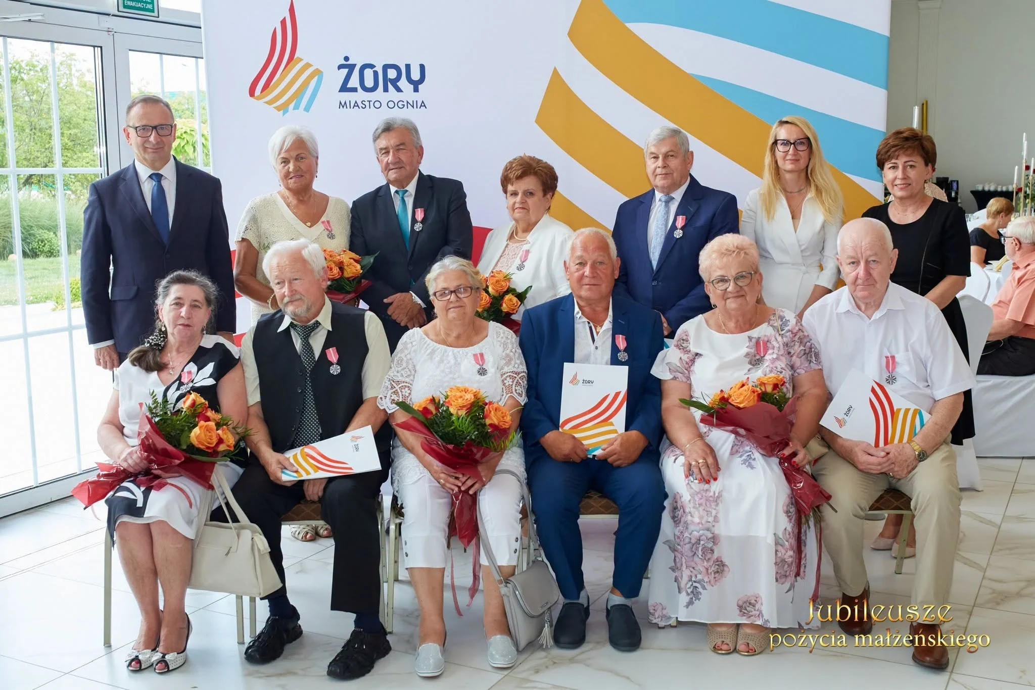 Prezydent Żor spotkał się z parami małżeńskimi świętującymi jubileusze pożycia małżeńskiego / fot. UM Żory