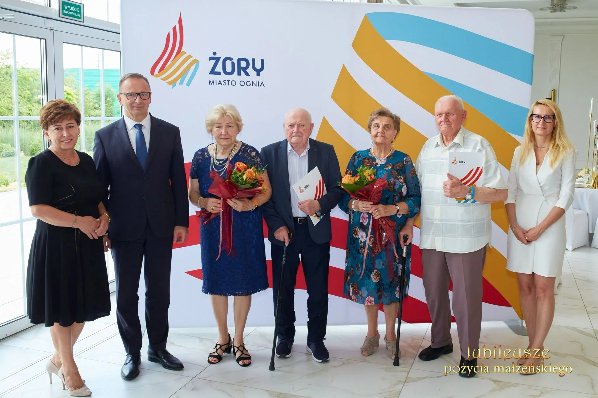 Prezydent Żor spotkał się z parami małżeńskimi świętującymi jubileusze pożycia małżeńskiego / fot. UM Żory