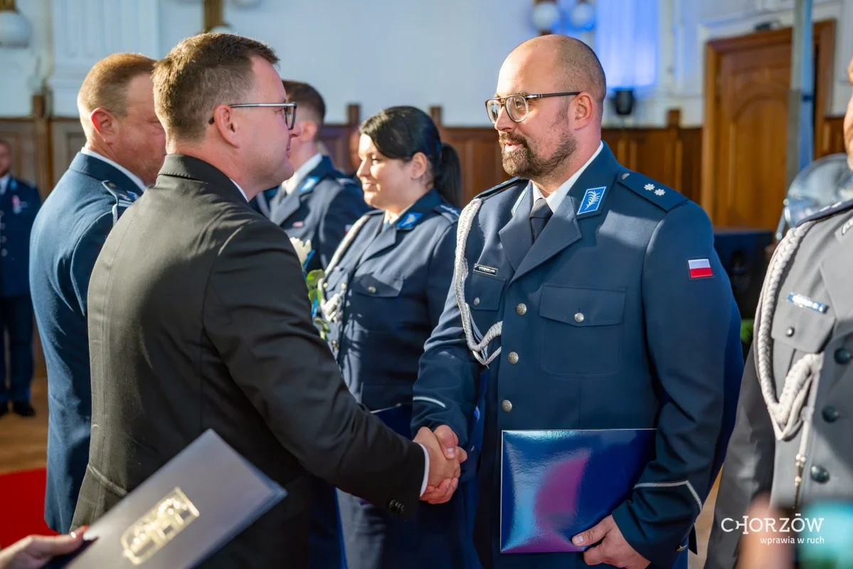 Święto Policji w Chorzowie. Uroczystość i rodzinny piknik przy Starochorzowskim Domu Kultury / fot. UM Chorzów FB