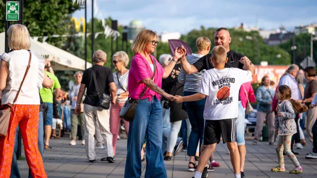 Plac Teatralny znów należał do tańczących. Kolejna potańcówka w Zabrzu za nami
