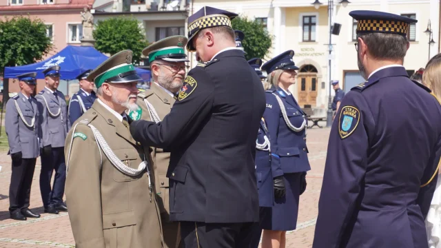Święto Policji w Żorach. 22 funkcjonariuszy odebrało awanse