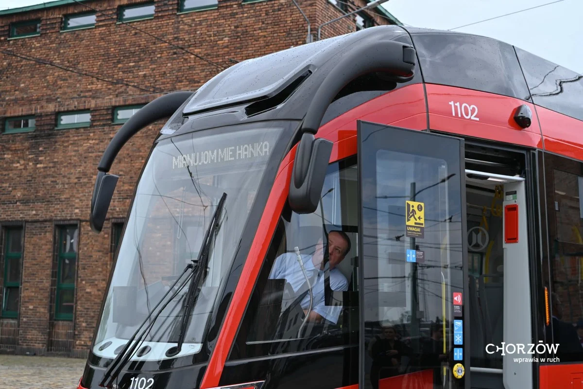 Nowe tramwaje „Hanka” zaprezentowane w Chorzowie. Pierwszy ruszy linią 9 / fot. UM Chorzów FB