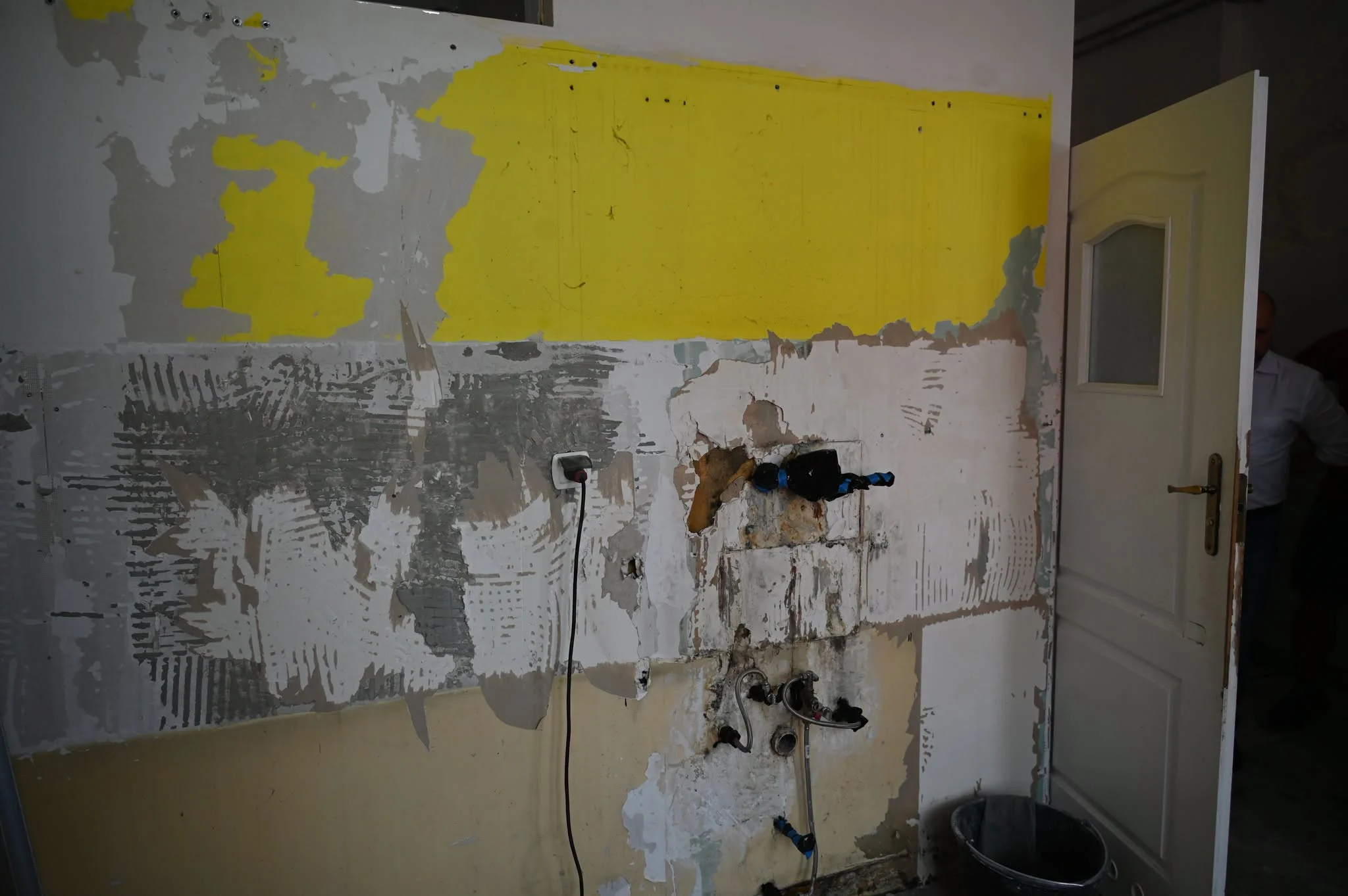 Wolontariusze remontują Placówkę Opiekuńczo-Wychowawczą nr 2 w Rudzie Śląskiej / fot. Michał Pierończyk FB