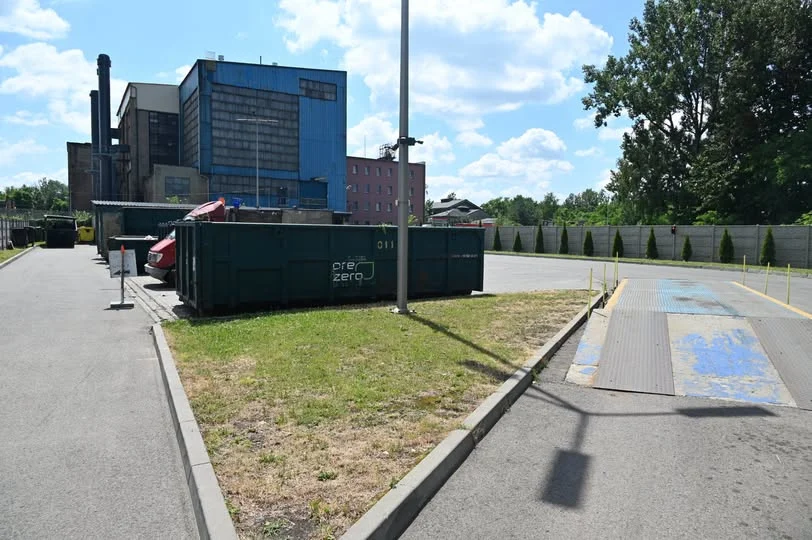 W sobotę utrudnienia przy PSZOK na Noworudzkiej. Będą układać asfalt