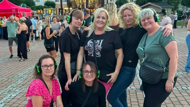 Rynek w Żorach zamienił się w nietypowy parkiet. Za nami Silent Disco
