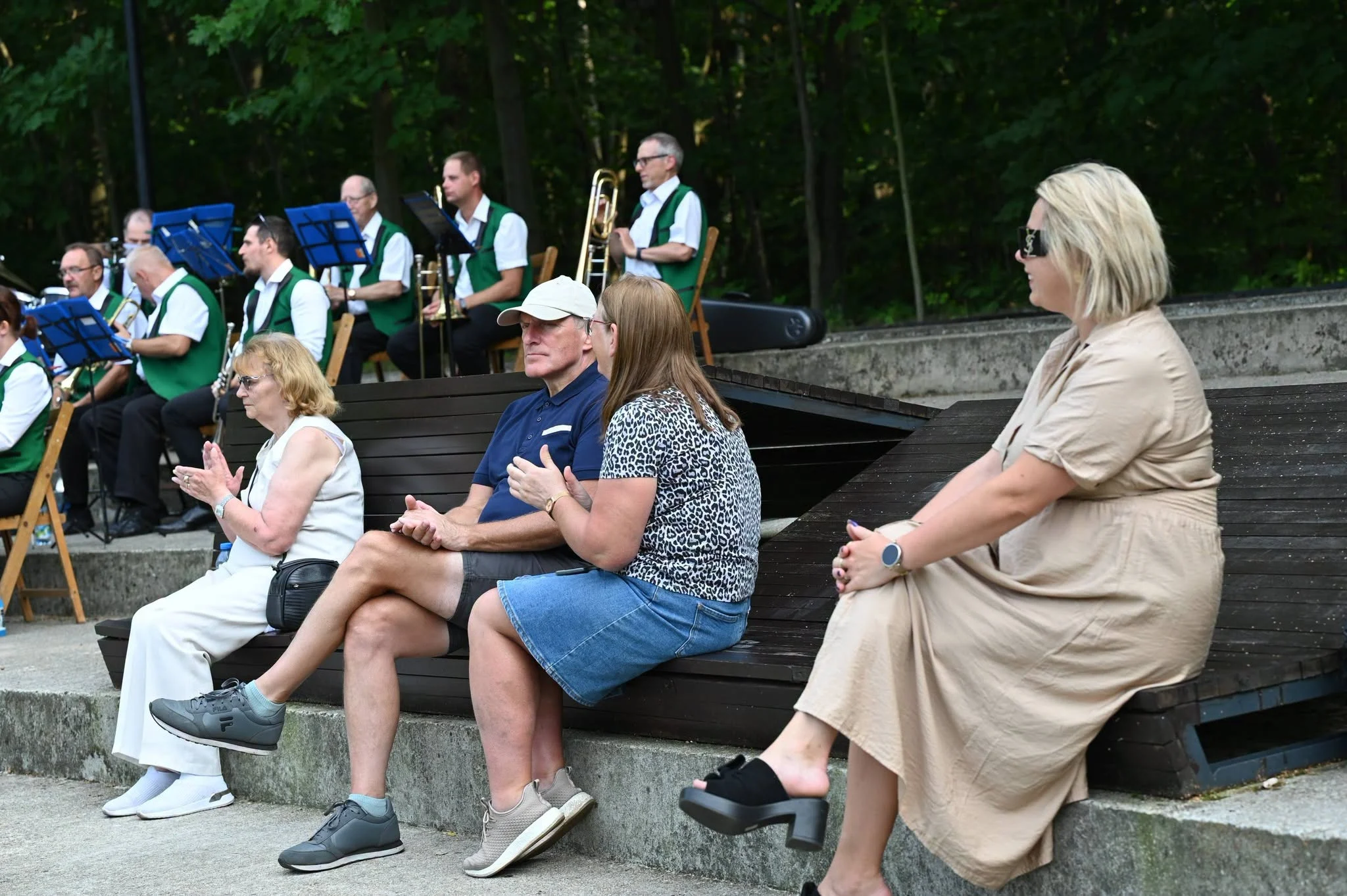 Muzyka zabrzmiała w Czarnym Lesie i Halembie. Za nami kolejne koncerty promenadowe