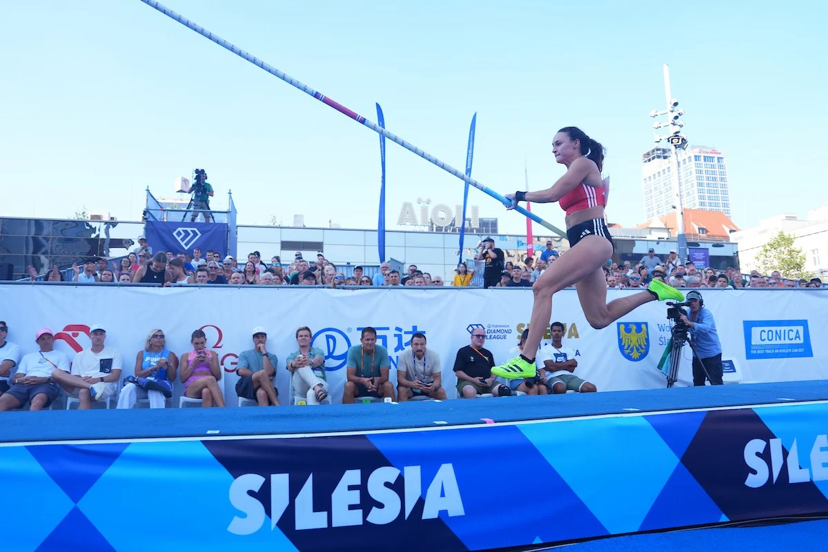 Rozgrzewka przed świętem! Zobaczcie lekkoatletykę na rynku w Katowicach / fot. materiały organizatora
