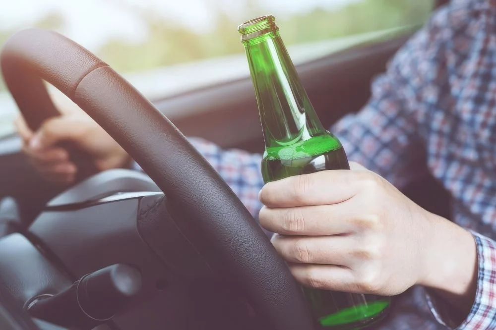 Jechał samochodem po chodniku w Zabrzu. Miał ponad 3 promile i może stracić auto