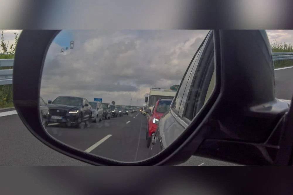 Jedna prosta zasada może uratować życie. Tak tworzy się korytarz życia