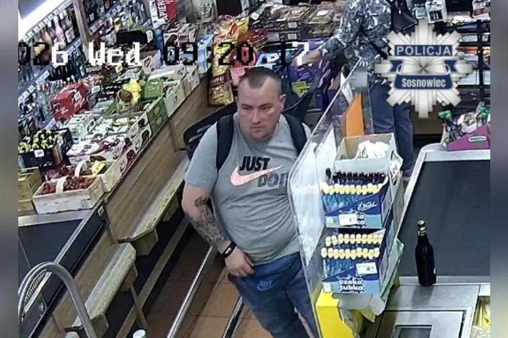 Rozpoznajesz tego mężczyznę? Policja bada sprawę portfela w Sosnowcu