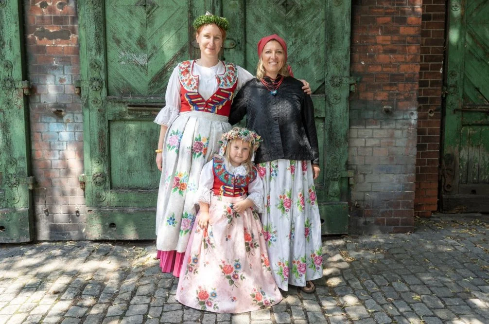 Śląska moda sprzed lat. Rodzinne warsztaty w bytomskim muzeum fot. Grzegorz Goik UM Bytom (8)