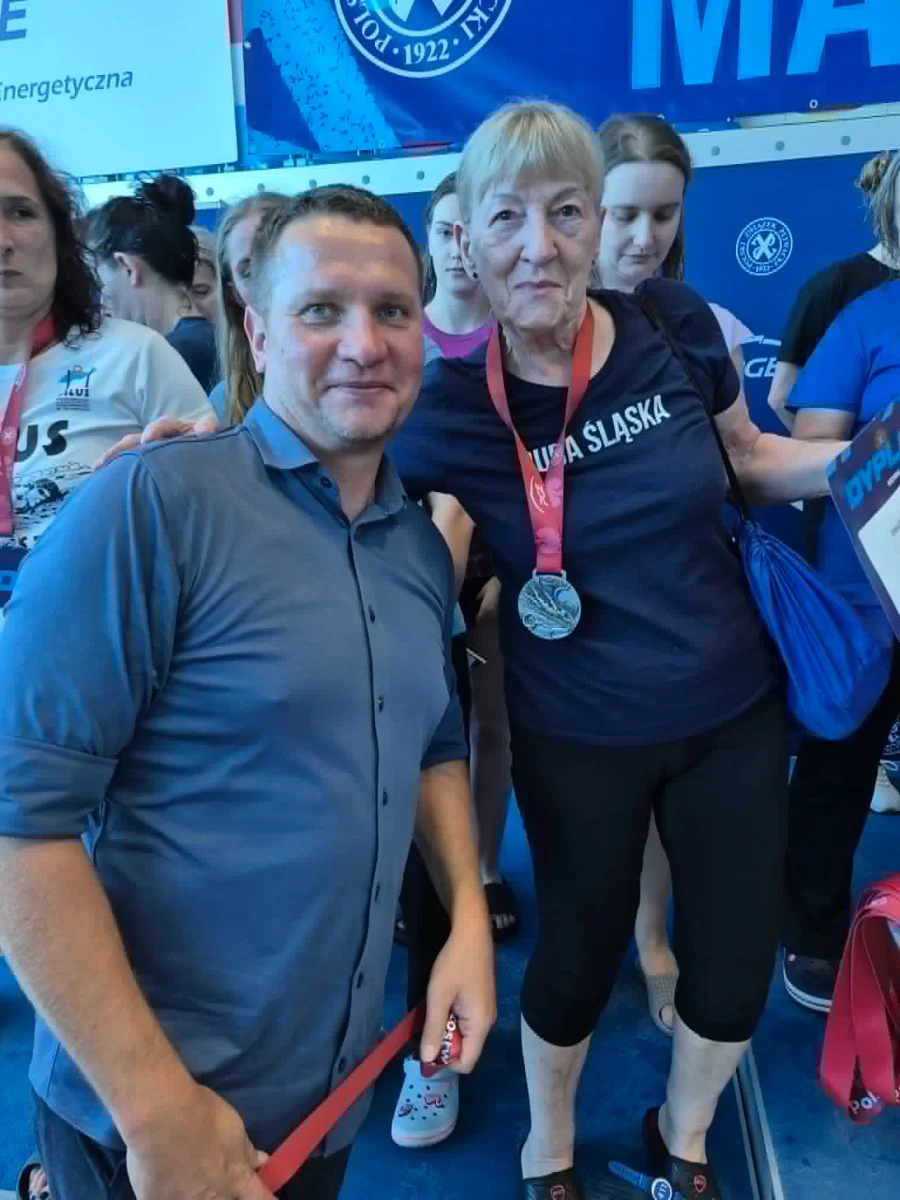 Ma 75 lat i nie zwalnia tempa. Genowefa Drużyńska wróciła z mistrzostw Polski z 5 medalami